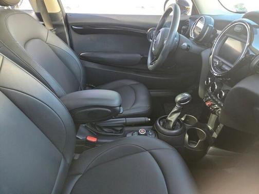 2019 MINI Hardtop Cooper