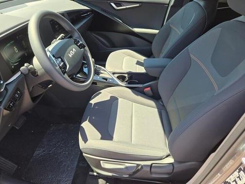Gray 2026 Kia Niro LX