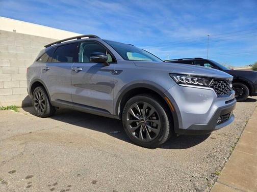 2023 Kia Sorento X-Line EX
