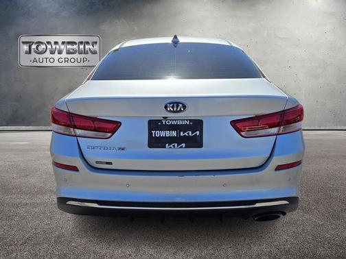 2020 Kia Optima LX