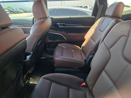 Gray 2024 Kia Telluride SX