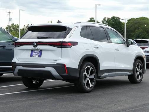 2025 Volkswagen Tiguan 2.0T SE 4MOTION