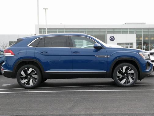 2025 Volkswagen Atlas Cross Sport 2.0T SEL