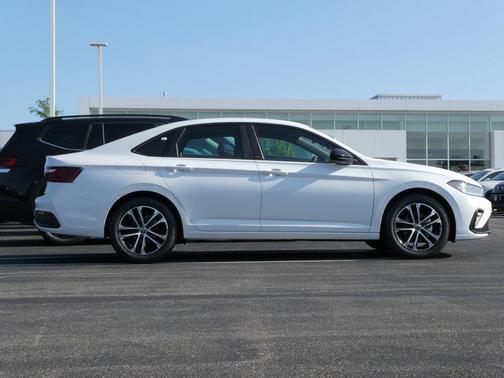 2025 Volkswagen Jetta 1.5T Sport