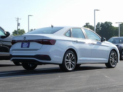 2025 Volkswagen Jetta 1.5T Sport