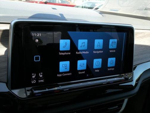2025 Volkswagen Atlas 2.0T SEL Premium R-Line 4MOTION