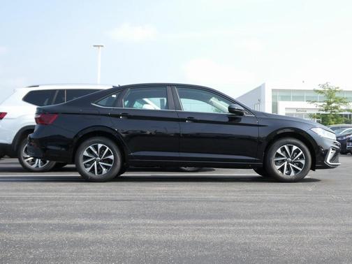 2025 Volkswagen Jetta 1.5T S