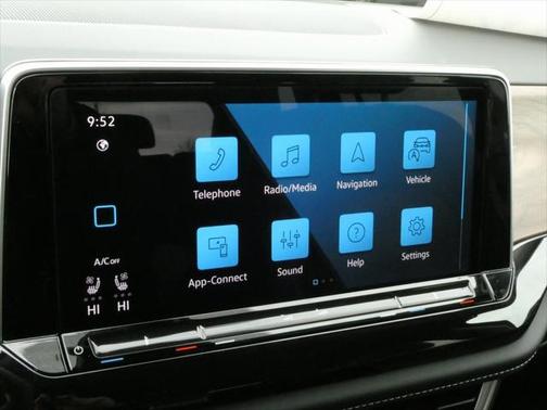 2025 Volkswagen Atlas 2.0T SE w/Technology 4MOTION