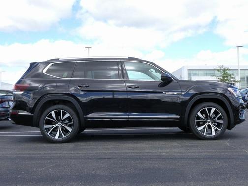 2026 Volkswagen Atlas 2.0T SEL Premium R-Line 4MOTION