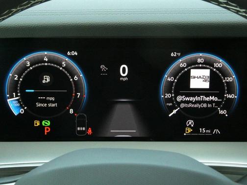 2025 Volkswagen Tiguan 2.0T SE 4MOTION