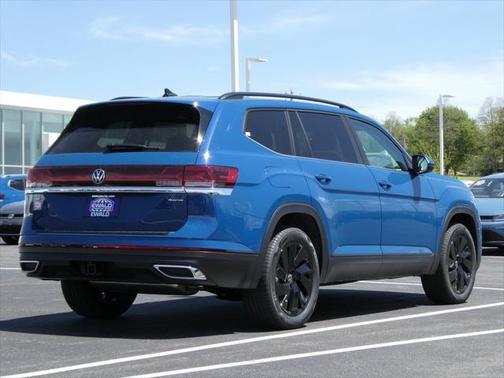 2025 Volkswagen Atlas 2.0T SE w/Technology 4MOTION