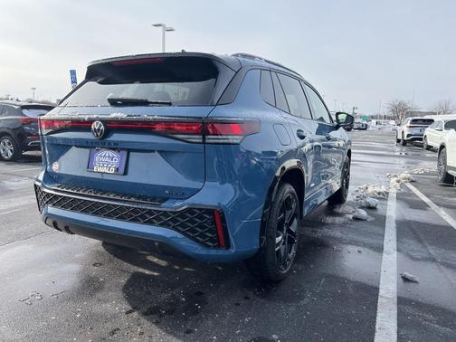 2026 Volkswagen Tiguan 2.0T SE R-Line Black 4MOTION