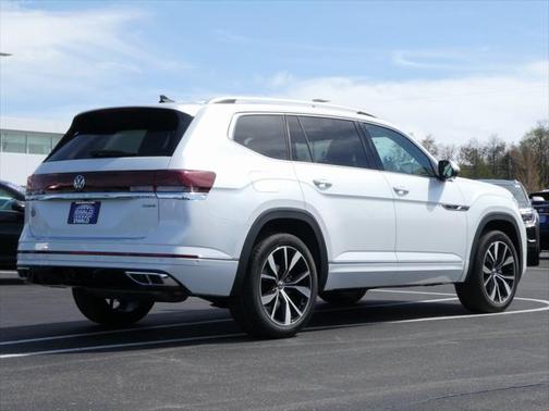 2025 Volkswagen Atlas 2.0T SEL Premium R-Line 4MOTION