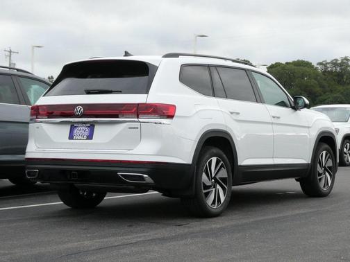 2026 Volkswagen Atlas 2.0T SE w/Technology 4MOTION