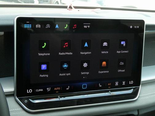 2025 Volkswagen Tiguan 2.0T SE 4MOTION
