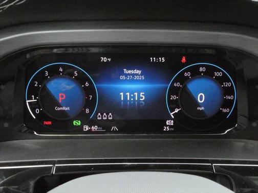 2025 Volkswagen Atlas Cross Sport 2.0T SE w/Technology 4MOTION