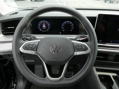 2025 Volkswagen Tiguan 2.0T S