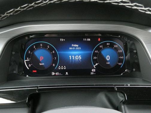 2025 Volkswagen Atlas Cross Sport 2.0T SE w/Technology 4MOTION