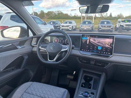 deep black pearl 2026 Volkswagen Tiguan 2.0T S 4MOTION