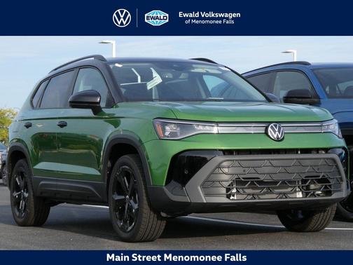 2025 Volkswagen Taos 1.5T SE Black