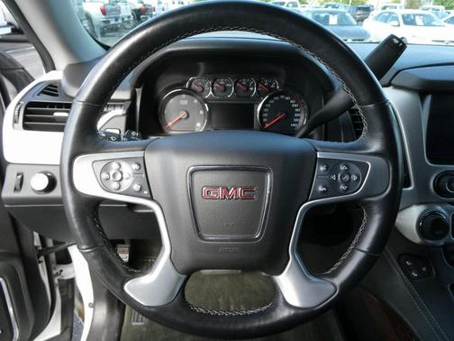 2015 GMC Yukon SLT