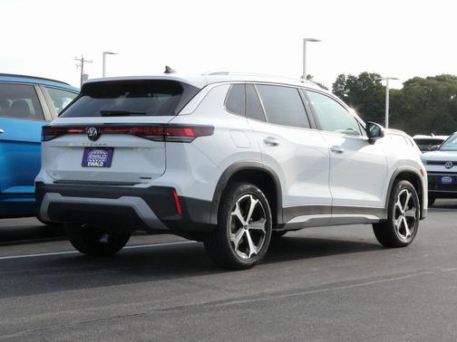 2025 Volkswagen Tiguan 2.0T SE 4MOTION