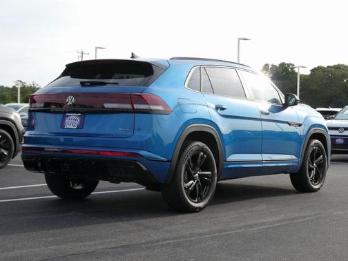 2025 Volkswagen Atlas Cross Sport 2.0T SEL