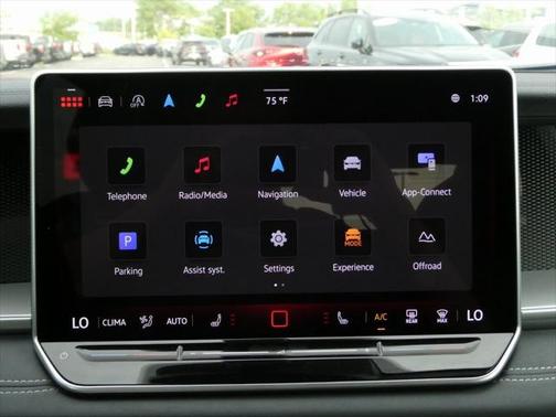 2025 Volkswagen Tiguan 2.0T SE 4MOTION
