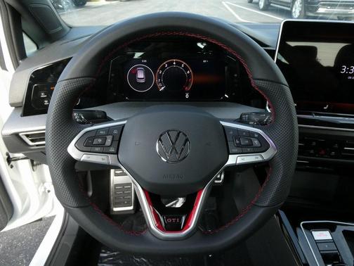 2025 Volkswagen Golf GTI 2.0T S DSG