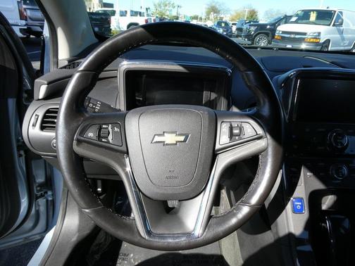 2015 Chevrolet Volt Base