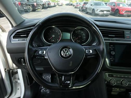 2018 Volkswagen Tiguan 2.0T SEL