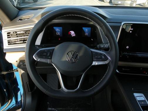 2026 Volkswagen Atlas Cross Sport 2.0T SE