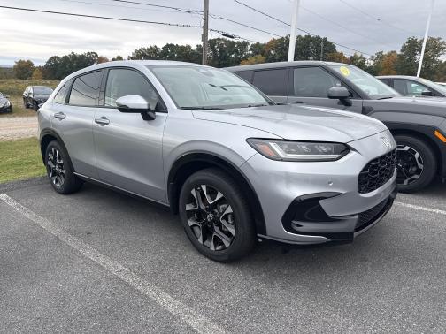 Solar Silver Metallic 2027 Honda HR-V SUV