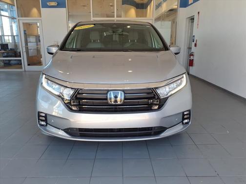 2023 Honda Odyssey 