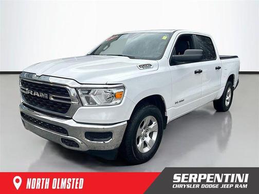Bright White Clearcoat 2024 RAM 1500 Big Horn/Lone Star