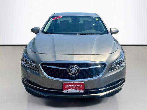 Pepperdust Metallic 2017 Buick LaCrosse Essence