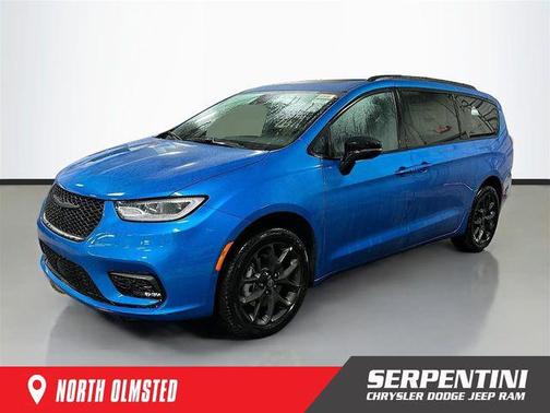 2026 Chrysler Pacifica L