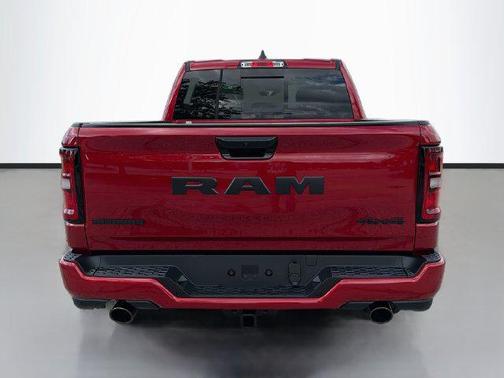 Molten Red Pearlcoat 2027 RAM 1500 Big Horn/Lone Star