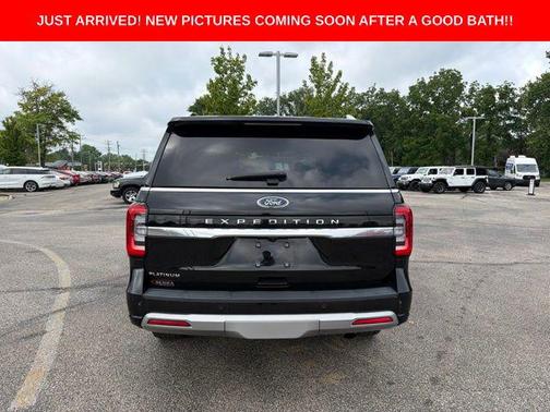 Agate Black Metallic 2023 Ford Expedition Platinum