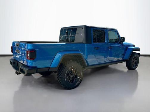 2026 Jeep Gladiator Willys