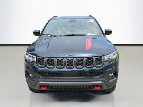 Fathom Blue Pearl Coat 2026 Jeep Compass Trailhawk