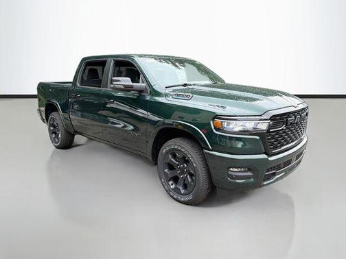 Serrano Green Metallic 2026 RAM 1500 Big Horn/Lone Star