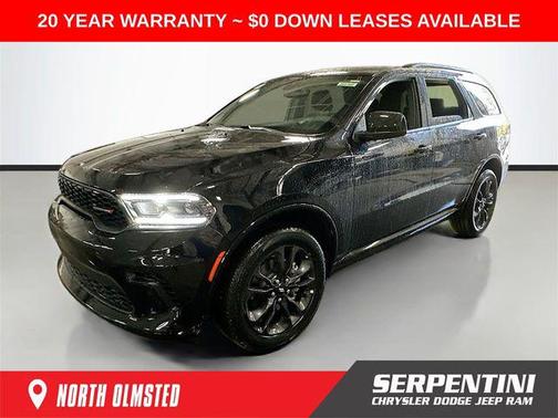 DB Black Crystal Clearcoat 2026 Dodge Durango GT AWD