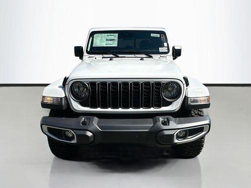 2025 Jeep Gladiator 