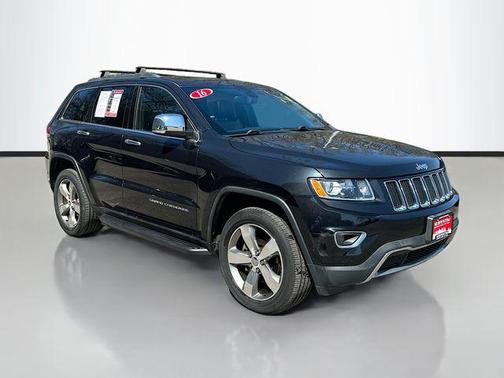 Brilliant Black Crystal Pearlcoat 2016 Jeep Grand Cherokee Limited