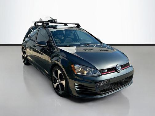 2015 Volkswagen Golf GTI 2.0T S 4-Door