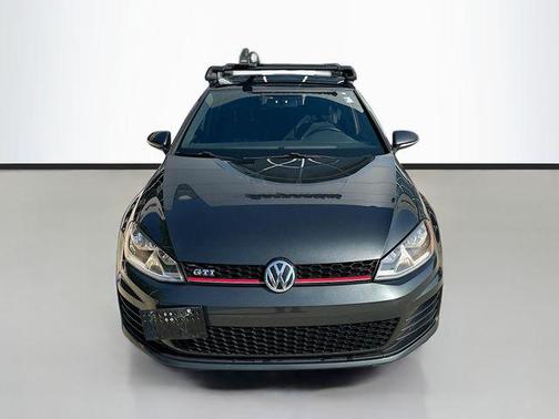 2015 Volkswagen Golf GTI 2.0T S 4-Door