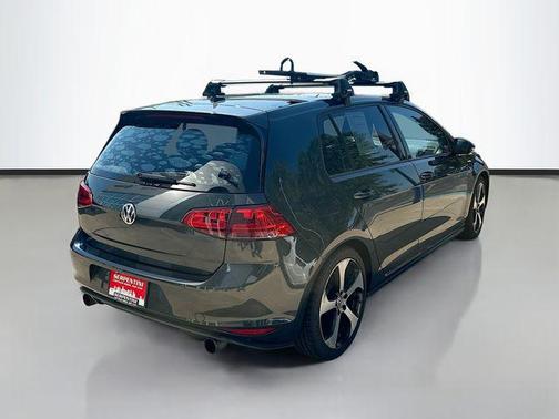 2015 Volkswagen Golf GTI 2.0T S 4-Door