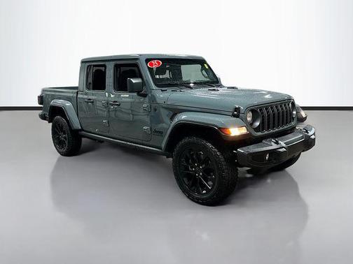 2025 Jeep Gladiator Nighthawk