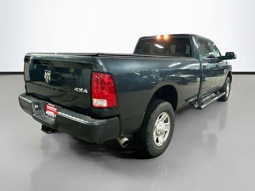 2018 RAM 3500 Tradesman Crew Cab 4x4 8' Box